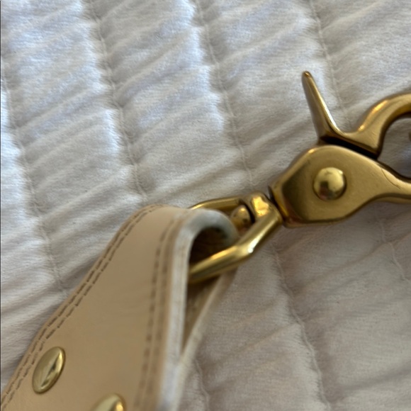 Clare V Moyen Messenger Bag in cream woven checker. - Picture 14 of 16